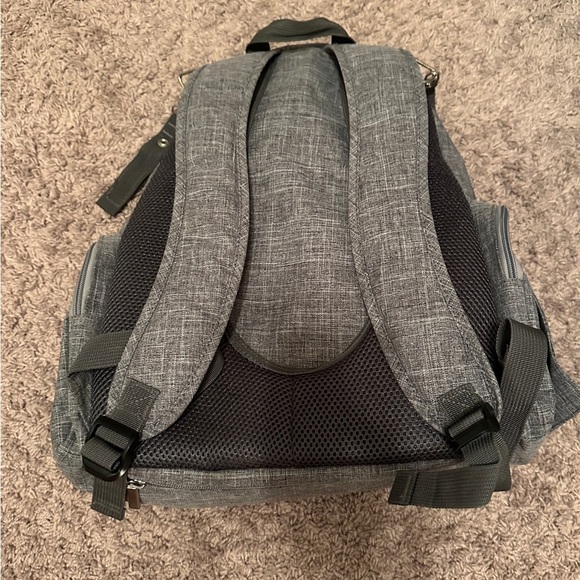 CoolBELL Backpack Diaper Bag Gray  Many Pockets Insulated Padded 16" Never Used - Picture 4 of 10